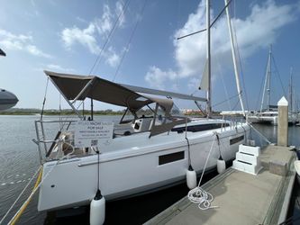 40' Jeanneau 2024 Yacht For Sale